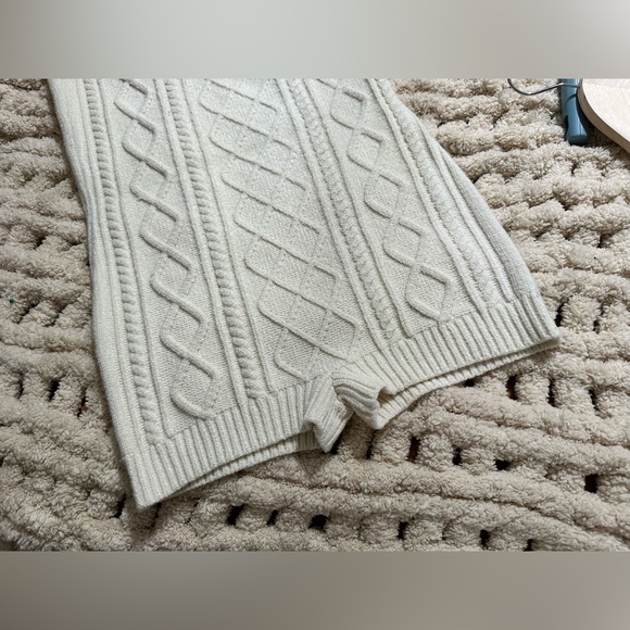 FREE PEOPLE Knitty Kitty Cable Knit Cream Sweater Romper RARE - Picture 7 of 7